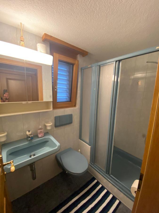Haus Wiggis Appartement Netstal Buitenkant foto