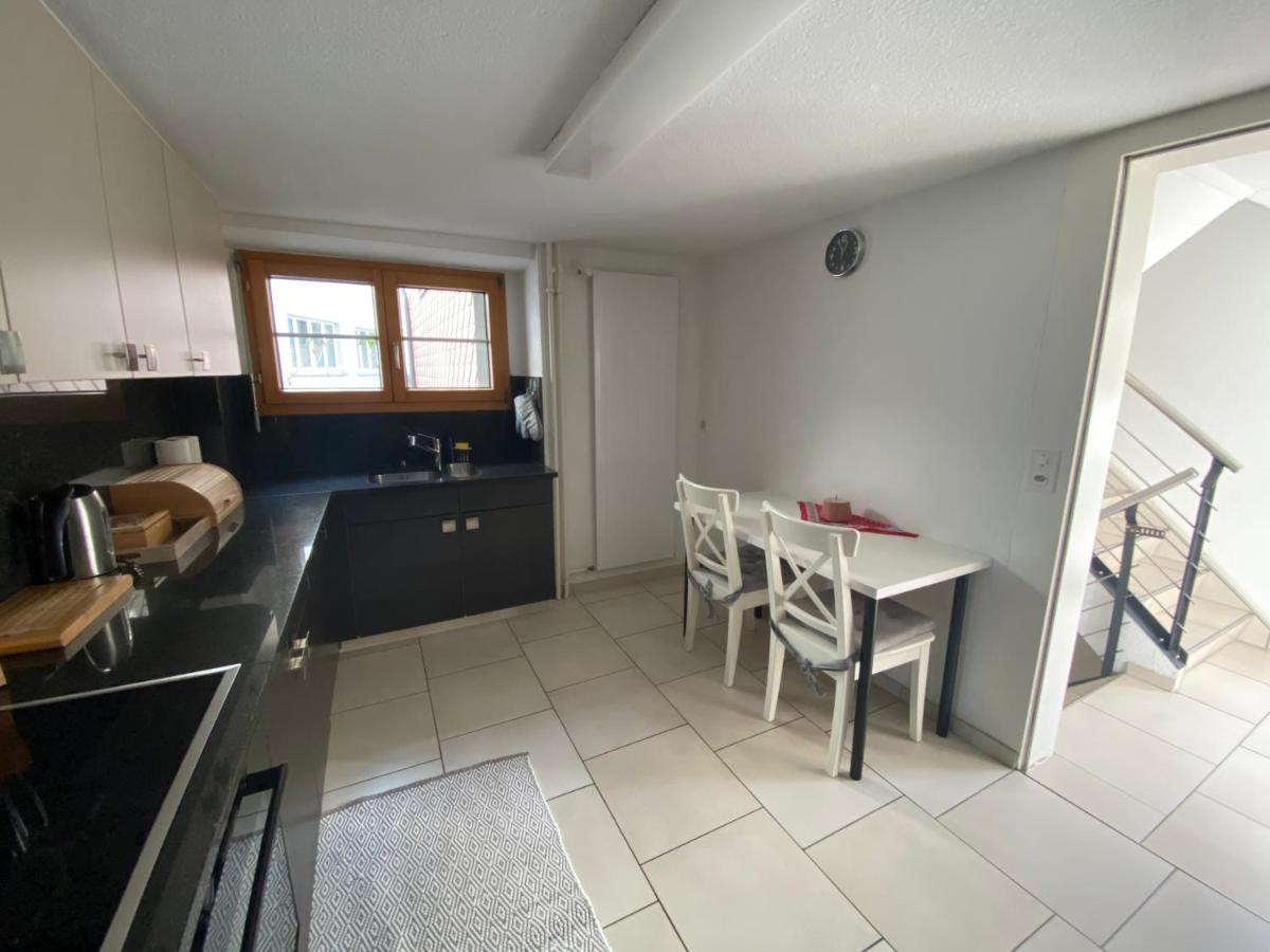 Haus Wiggis Appartement Netstal Buitenkant foto