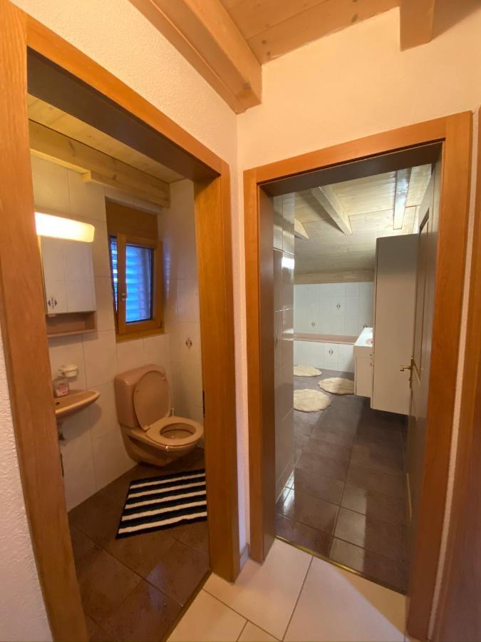 Haus Wiggis Appartement Netstal Buitenkant foto