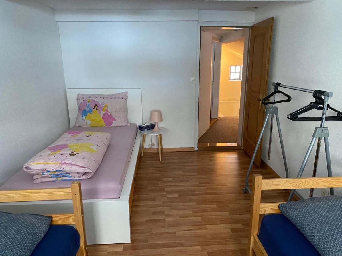 Haus Wiggis Appartement Netstal Buitenkant foto